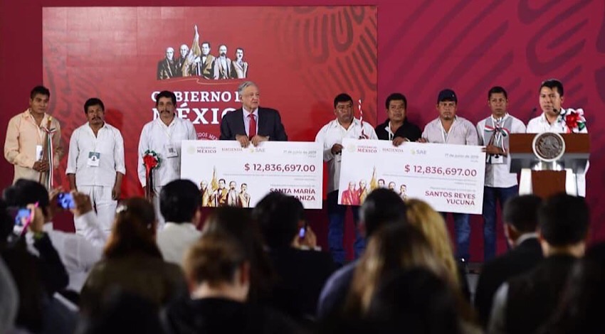 AMLO cheques 