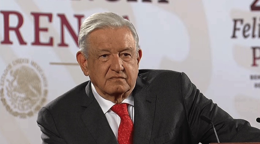 AMLO pausa embajadas 